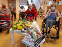 úsměvy a radost za rouškami úsměvy a radost za rouškami